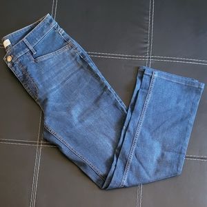 J. Jill sz. 6 straight leg smooth fit denim jeans
